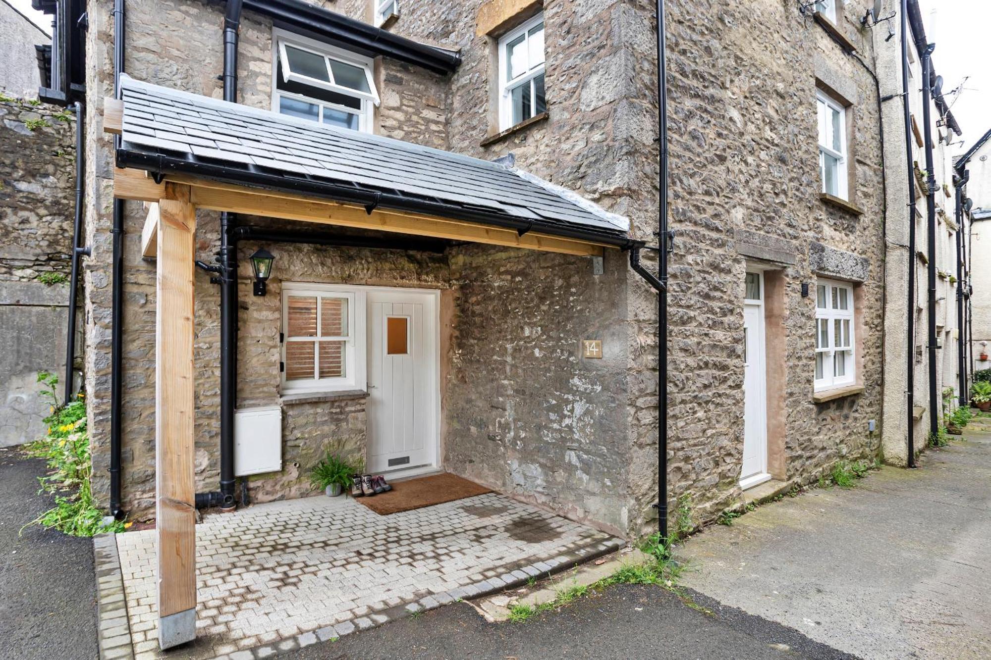 Finest Retreats - Courtyard Cottage Kendal Esterno foto